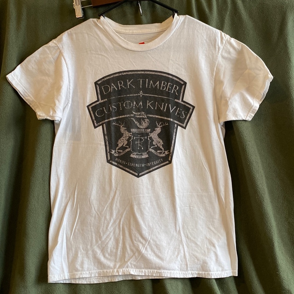 Dark timber custom knives tee